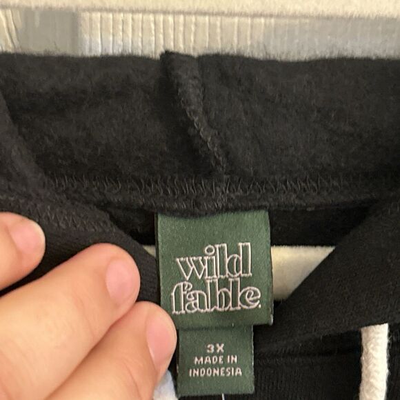 Wild Fable Women’s Black Cropped Hoodie Drawstring Raw Hem Pullover Size 3X NWT - Picture 3 of 16